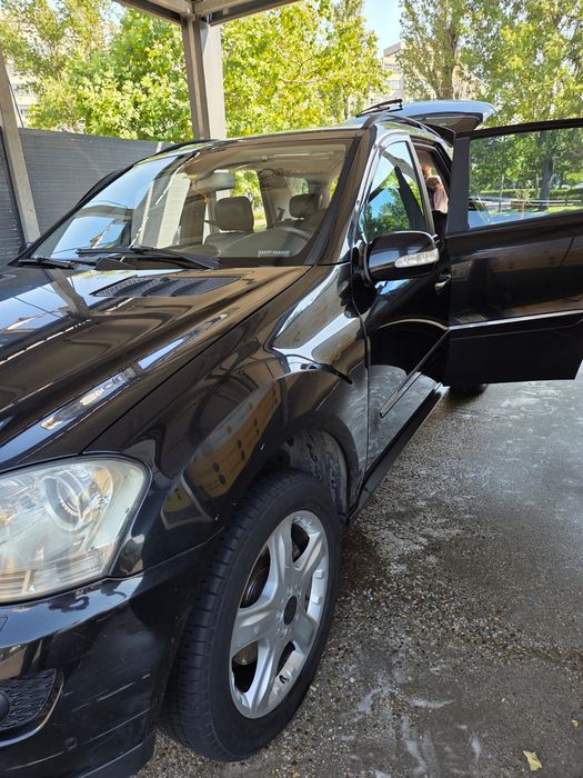 MERCEDES-BENZ ML-Class 0 — imagine 2