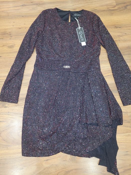 Нова празнична рокля на Lucy