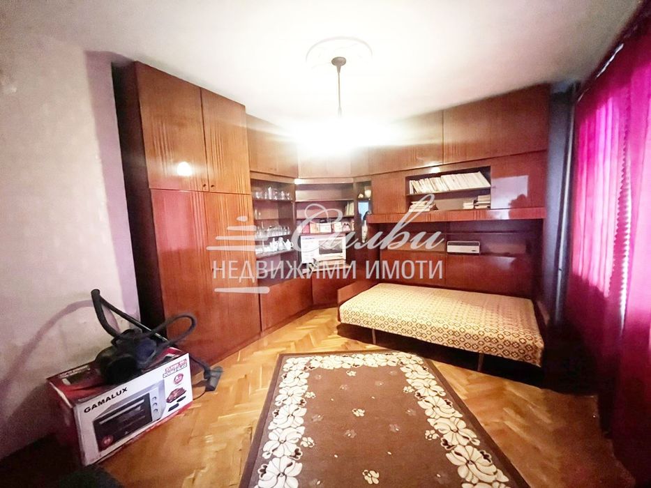 Продава се Тристаен апартамент в Шумен, Добруджански - 86 кв.м за 1779 €/кв.м - Снимка #5