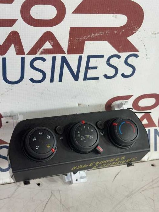 Dezmembrari Panou comandă AC Dacia Sandero 3 cod piesa 275004395R