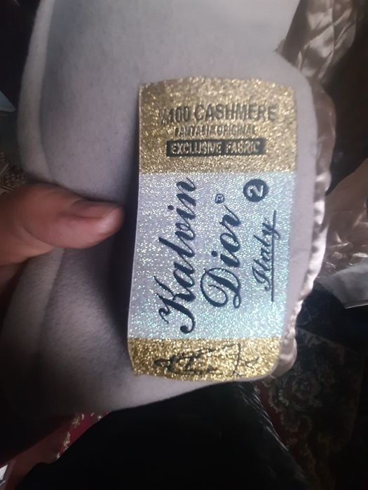 Пальто длинные почти новое 100% Кашмир Итальянское натуральная