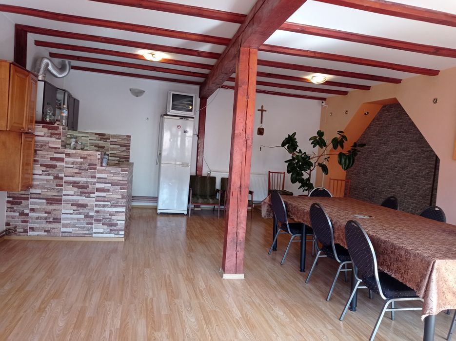 Inchiriez garsoniera Brasov la vila