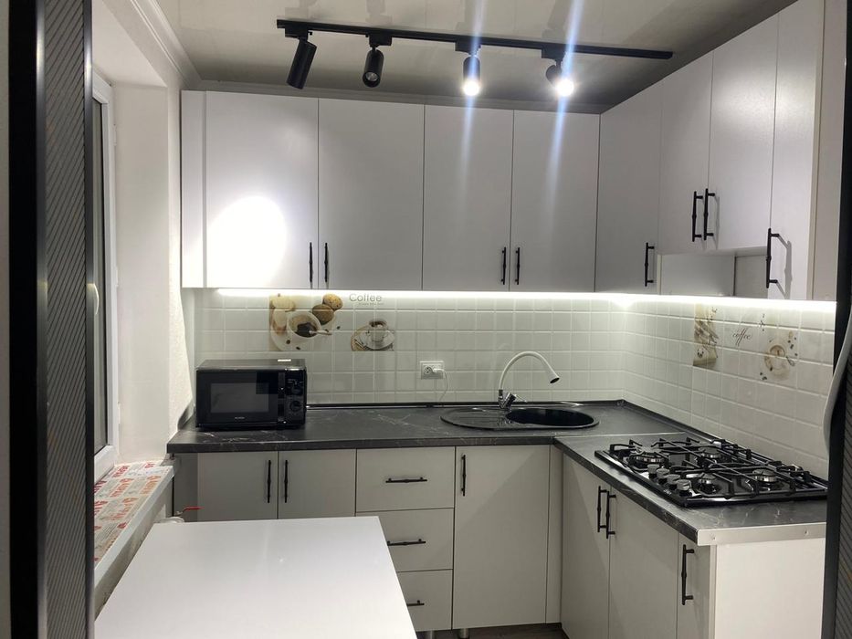 2 бөлмели пәтер ұзақ уақытқа жалға беріледі