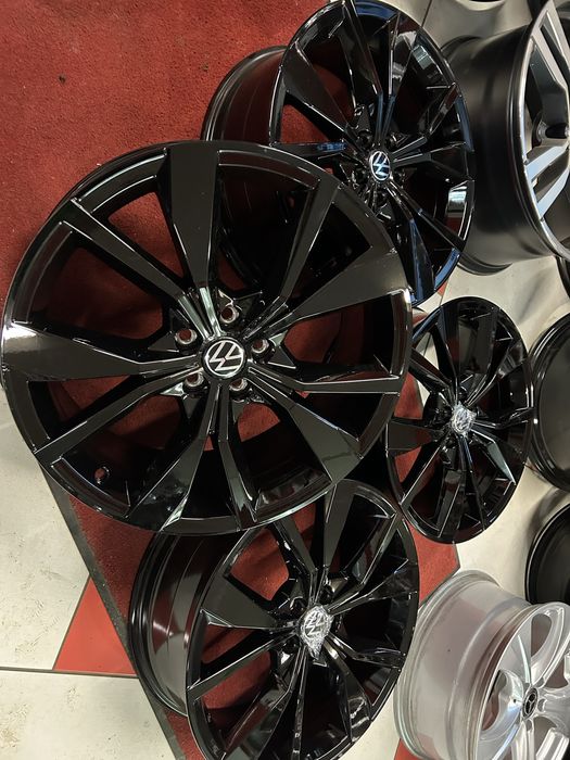 18 Цола 5x100 Оригинални VW T Cross Tiago Polo Skoda Kamiq Scala