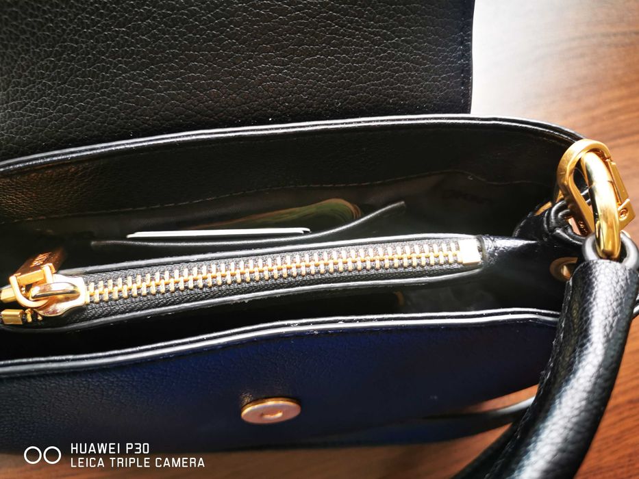 Дамска чанта DKNY