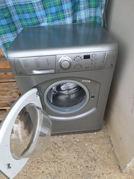 Пералня Ariston HOTPOINT