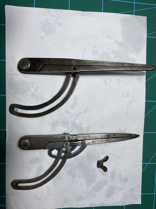 Продается циркуль разметочный по металу и по кожи