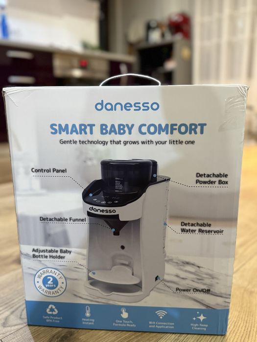 Vând espressor automat pentru prepararea laptelui praf, marca Danesso, modelul GS-802.