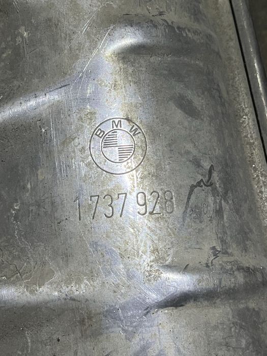 Выхлоп Бмв е38 трапеция дворников