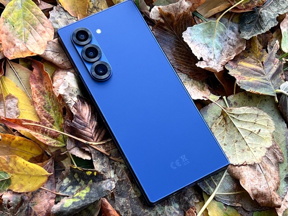Samsung Z Fold 6