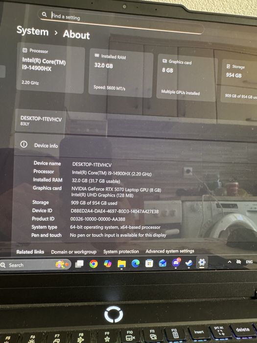 Лаптоп Lenovo Legion  5 15irx10 RTX 5070, I9 14900HX