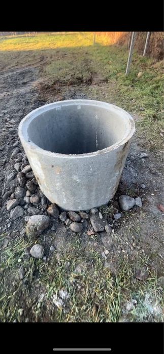 Foraje Fantanani diametru 1 m