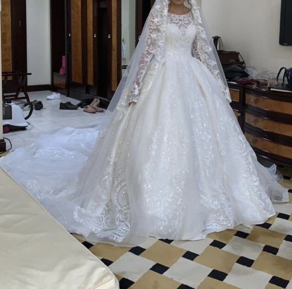 Свадебное платье