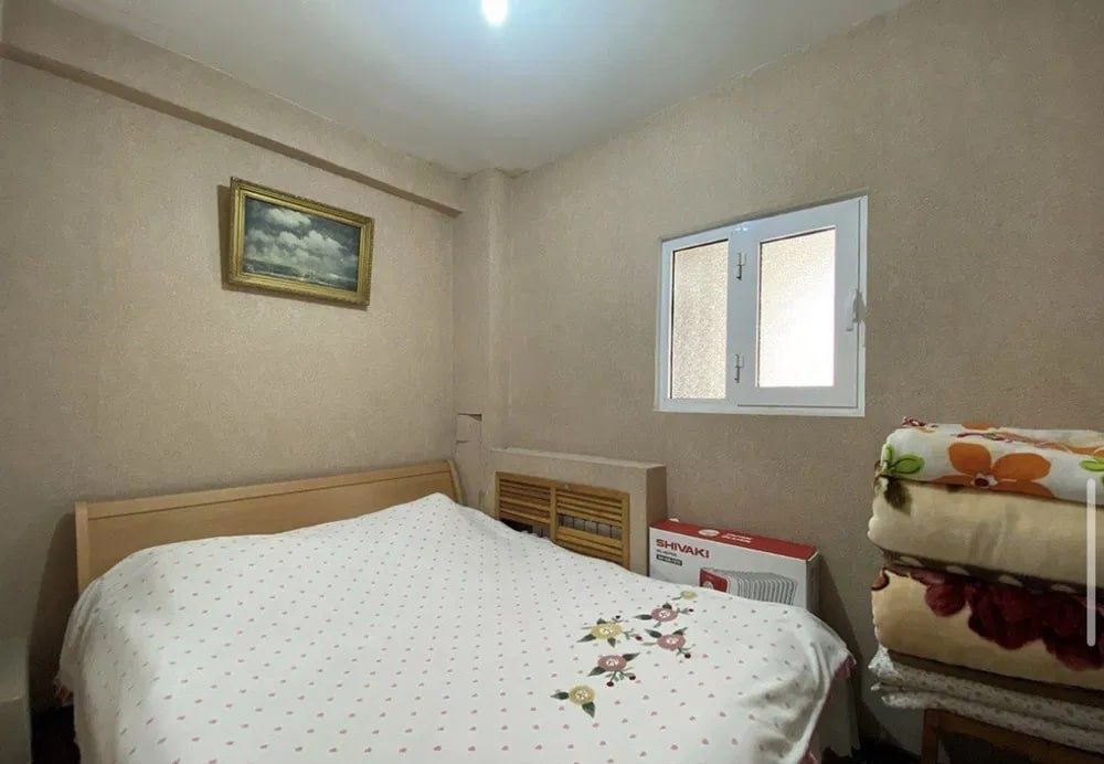 Срочно Продаётся Яккасарай ШРуставели 1в2/4/9 с мебелью ремонт средний