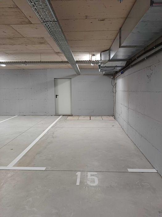 Продава се Двустаен апартамент в София, Център - 69 кв.м за 3985 €/кв.м - Снимка #15