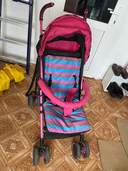 Хорошая детская коляска