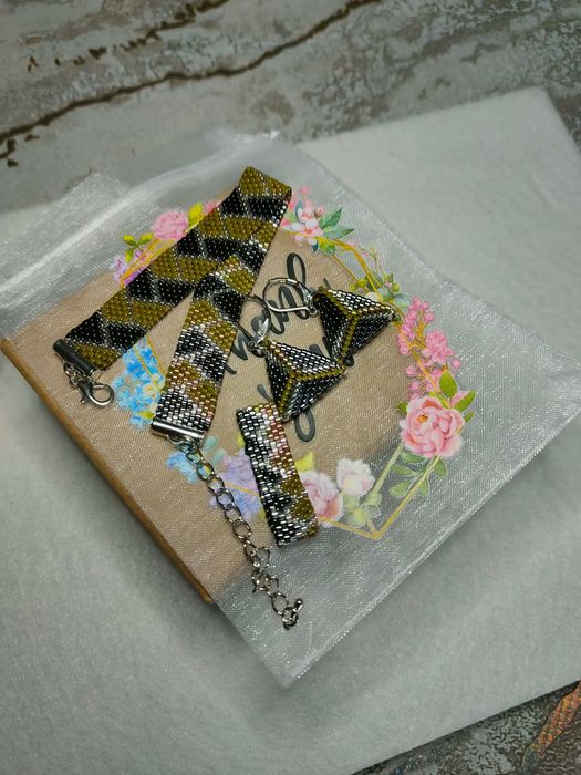 Ръчно правени гривни и обеци