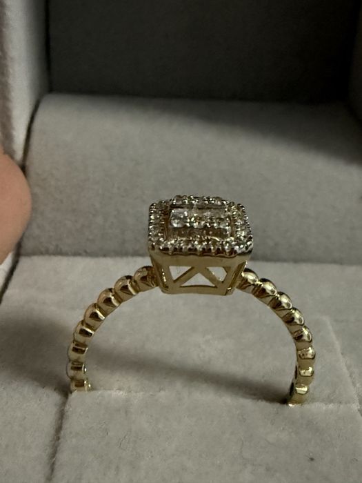 Бриллиантовое кольцо