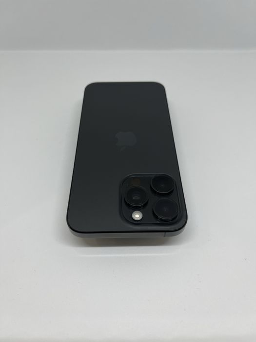 Ip 15 pro max 256 gb 84%