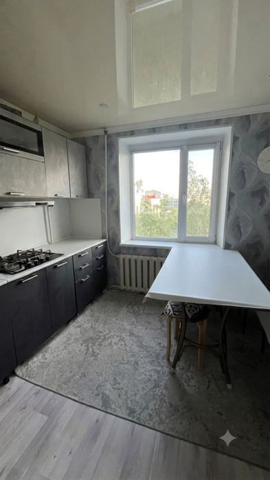 Продам 2 комн квартиру