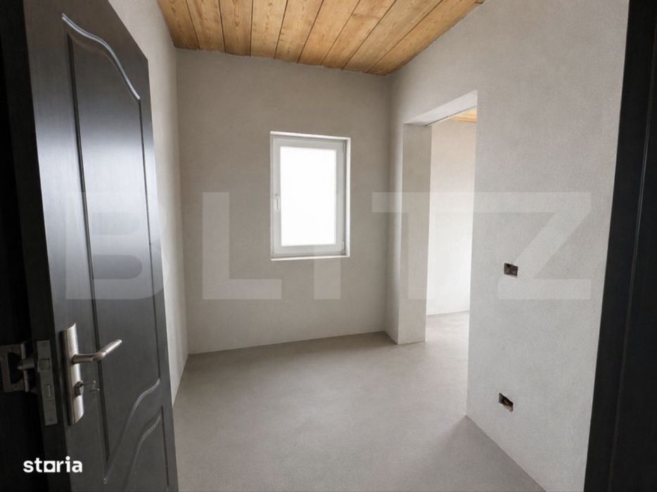 Casa de vanzare, 5 camere, nou renovata!