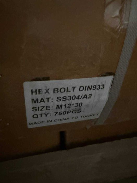 Гайки болты шпильки низкие цены Болты и гайки шайбы