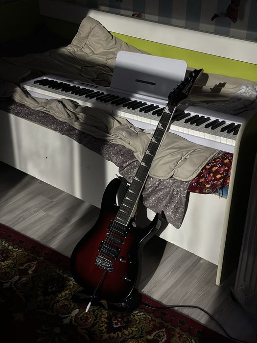 Электрогитара superstrat