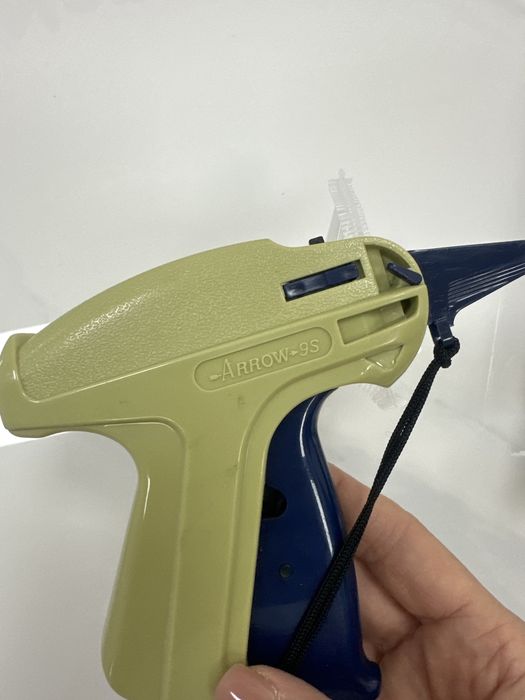 Пистолет для ценников