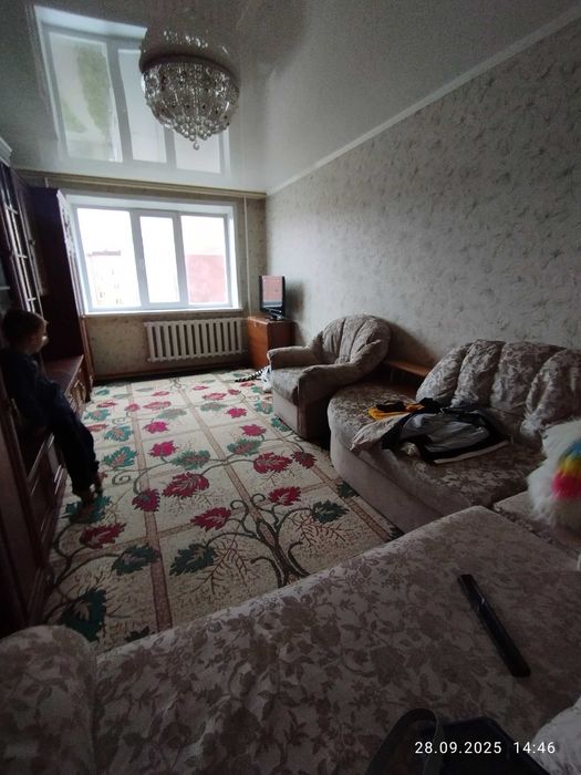 Продам диван  угловой