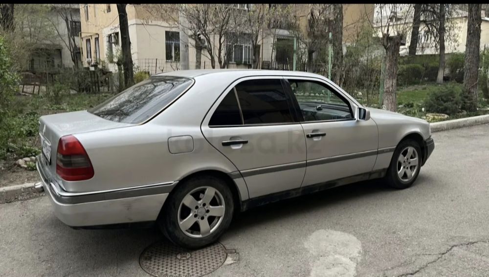 Mersedes c 180 АКПП ТОРГ ЕСТЬ!