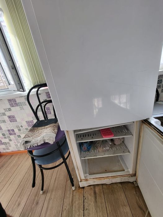 Холадиник  ьтлоощллм