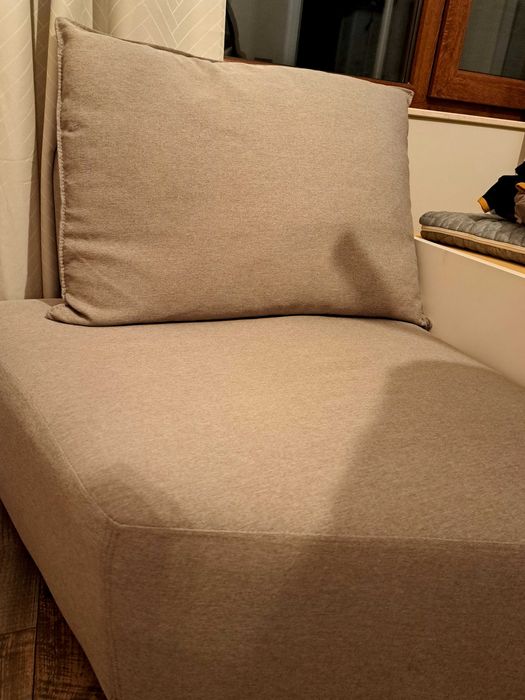 Модулен диван, трансформиращ се в спалня