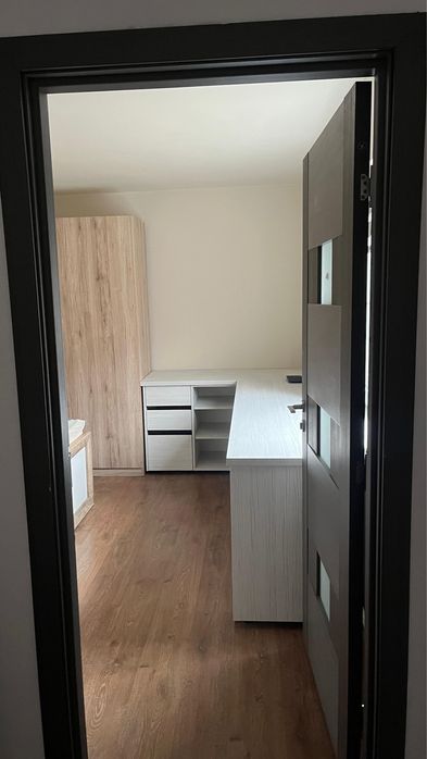 Inchiriez apartament in Dambul Rotund