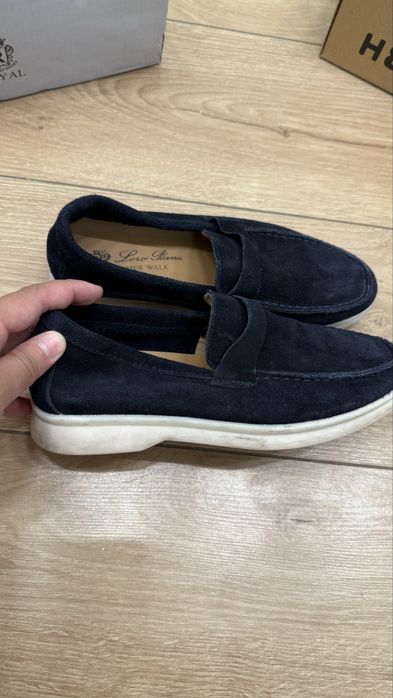 Продам туфли темно синий