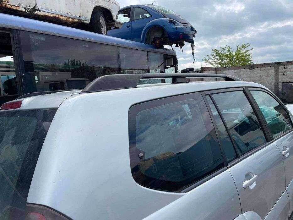 toyota land cruiser j120 3.0 d4d facelift кожа нави на части тойота