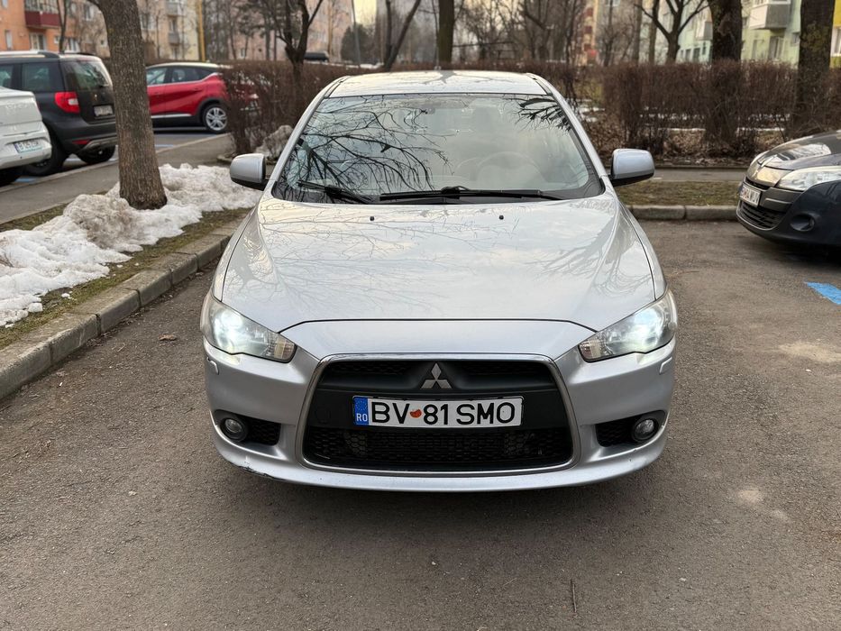 Mitsubishi Lancer