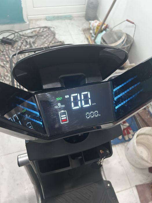 Електрически мотопед Tank-U9