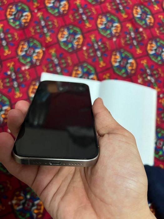 Iphone 15pro  ideal ochilmagan