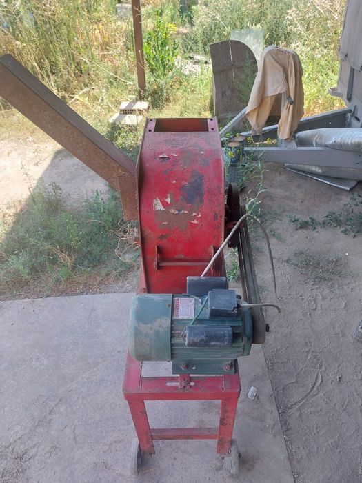 Зернодробилка, дробилка для зерна