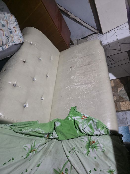 Продам диванчики для кафе