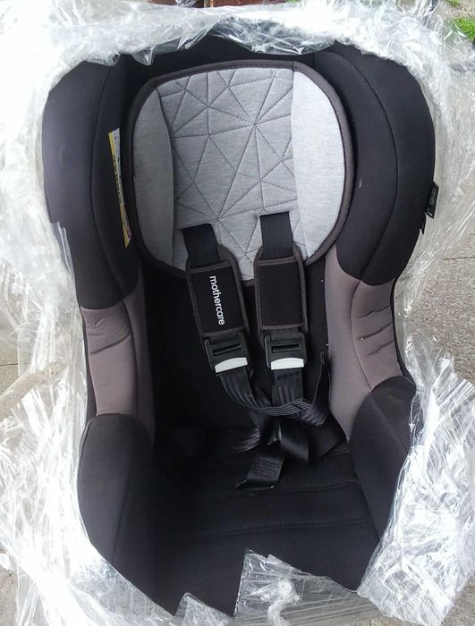 Продавам детско столче