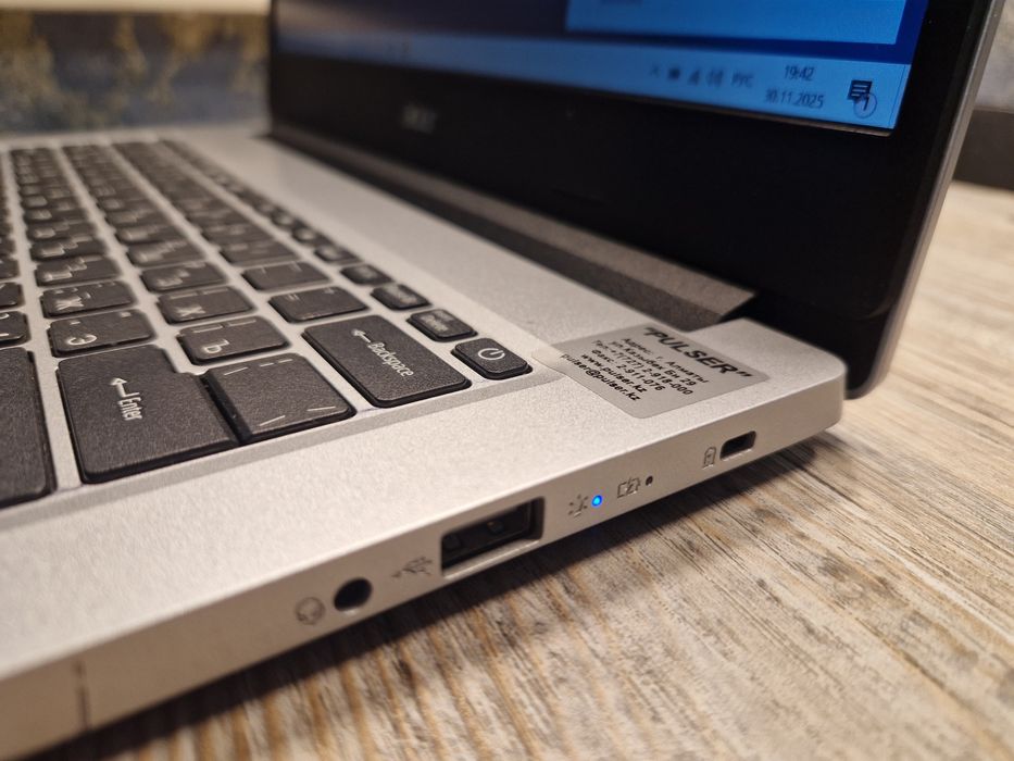 Ноутбук Acer для работы модель Aspire1 114