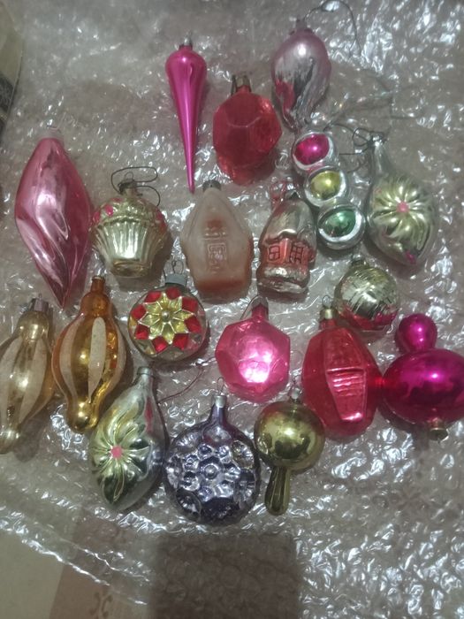 Продам, новогодние игрушки.