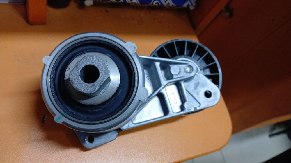 Продам Мерседес 124