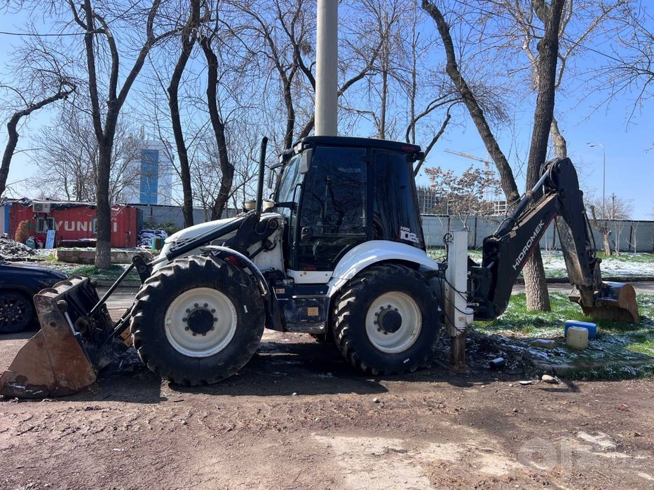 Ekskavator Hidromek sotiladi.