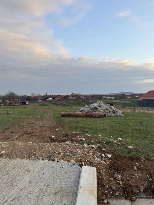Vand teren 1377 intravilan