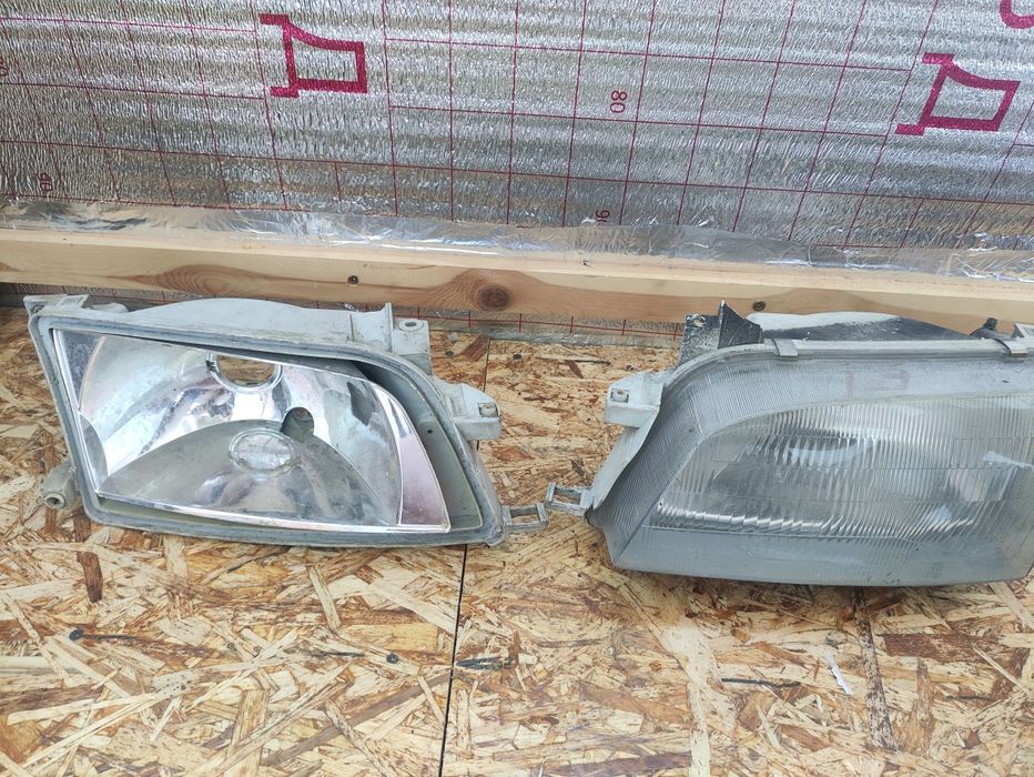 Фара левая и правая Carina E /Карина Е