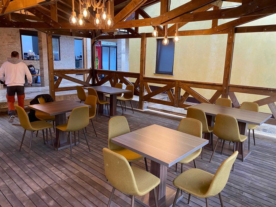 Mese bar, fast-food, restaurant, cafenea, pizzerie, hotel