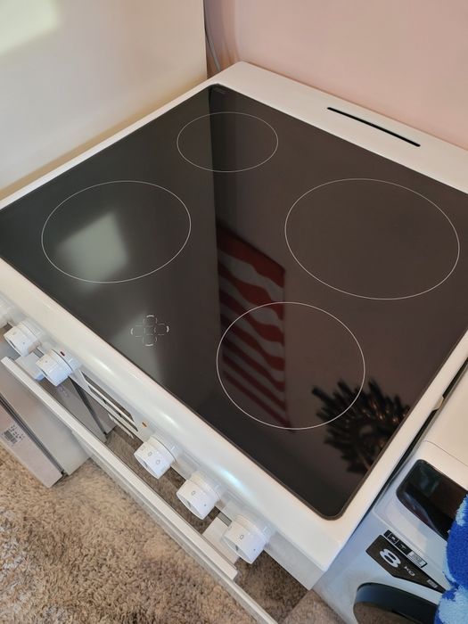 НОВАЯ электроплита HANSA