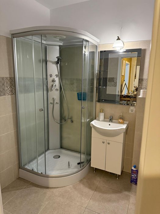 Inchiriez apartament 2 camere Zarnesti ,Brașov